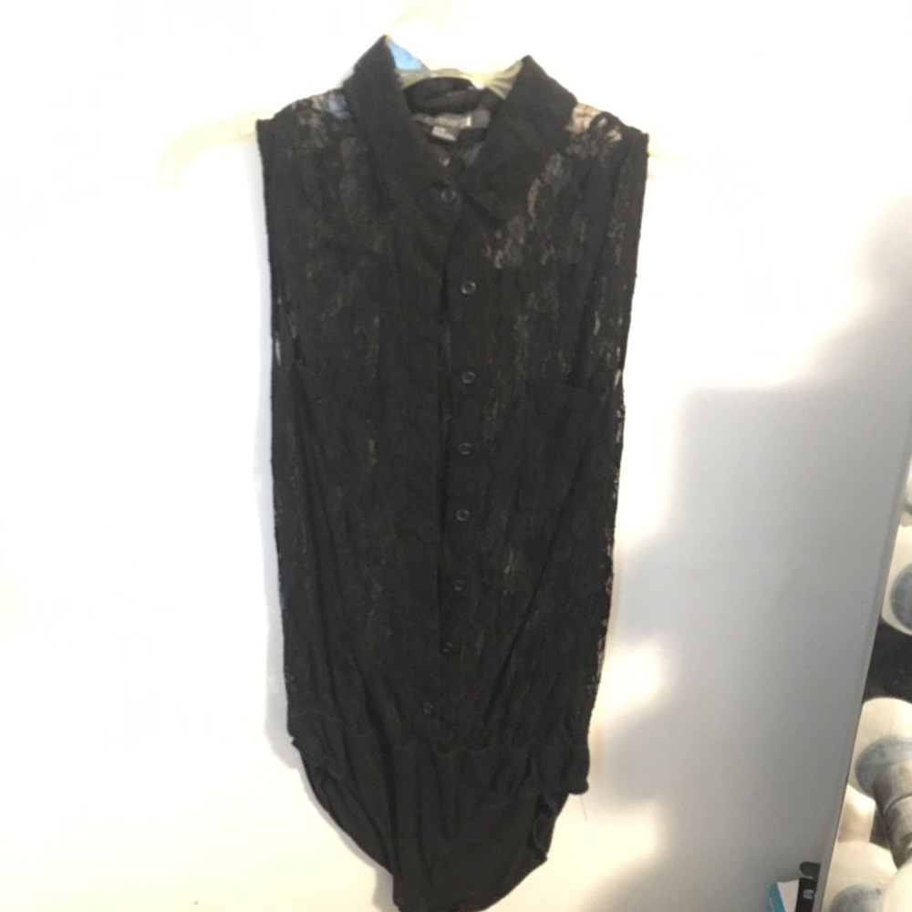 Lace body suit